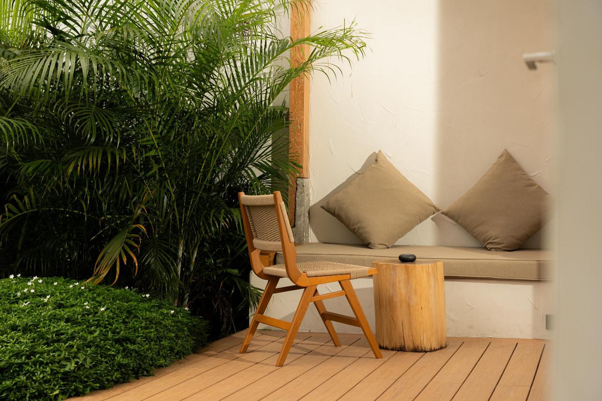 Eden Resort & Villas Phuket Patong Екстер'єр фото