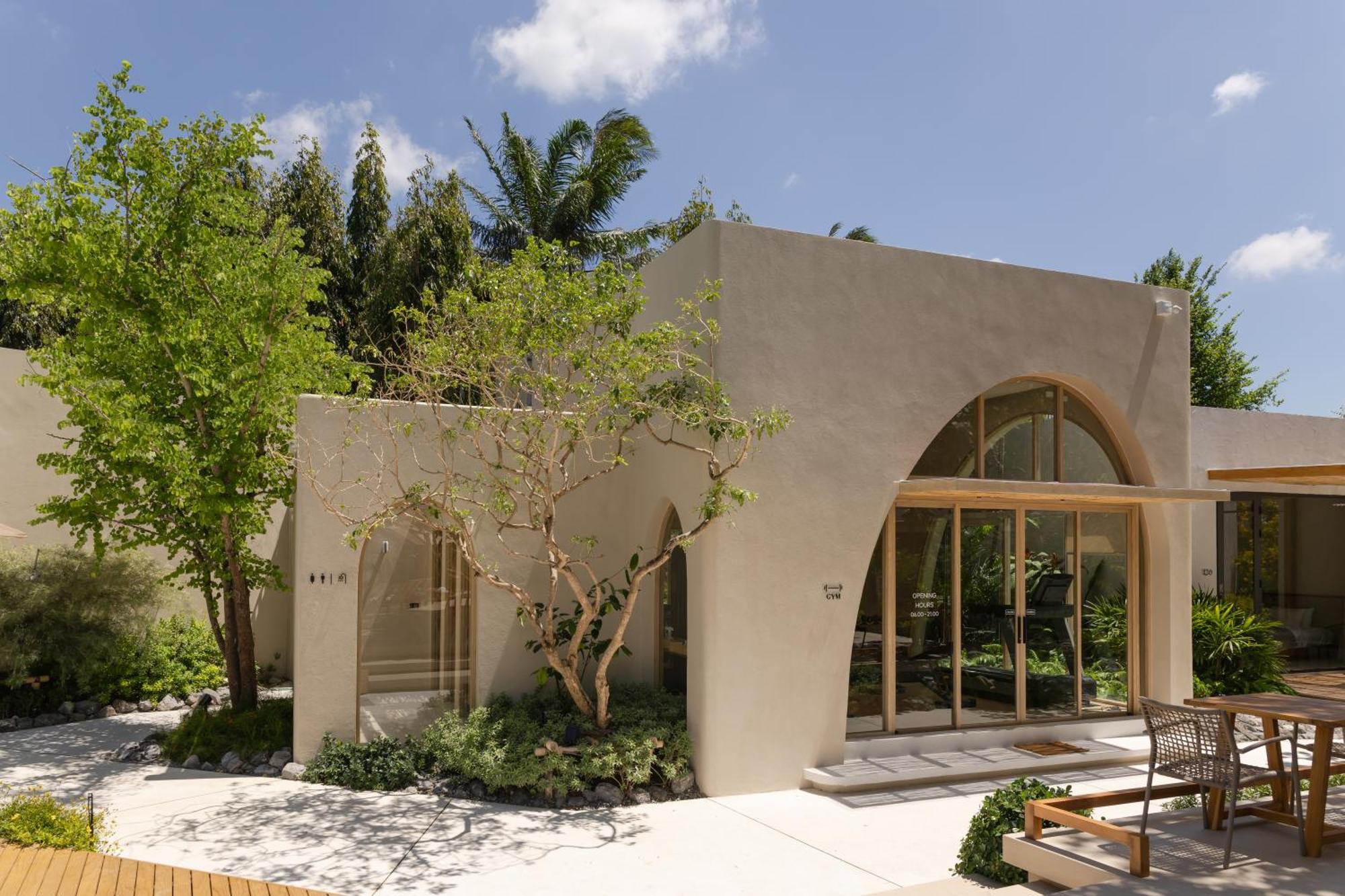 Eden Resort & Villas Phuket Patong Екстер'єр фото